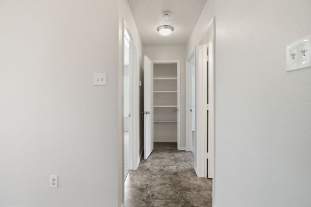 6412 Royal Cedar Drive, Dallas, TX 75236