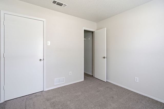 6412 Royal Cedar Drive, Dallas, TX 75236