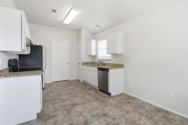 6412 Royal Cedar Drive, Dallas, TX 75236