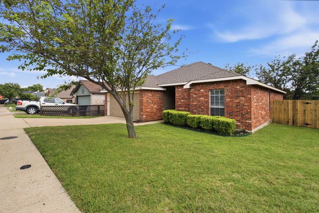 6412 Royal Cedar Drive, Dallas, TX 75236