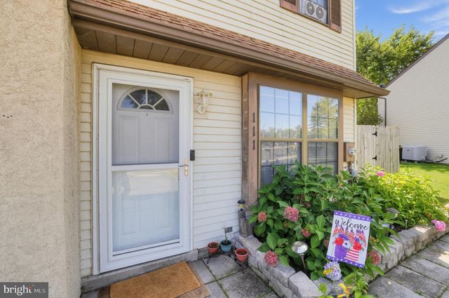111 CYPRESS DR, Quakertown, PA 18951