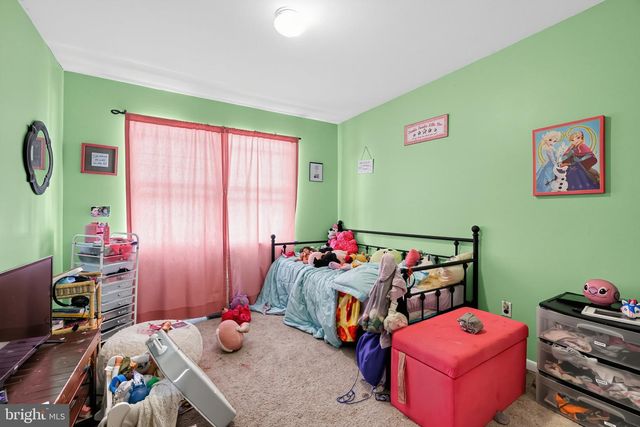 111 CYPRESS DR, Quakertown, PA 18951