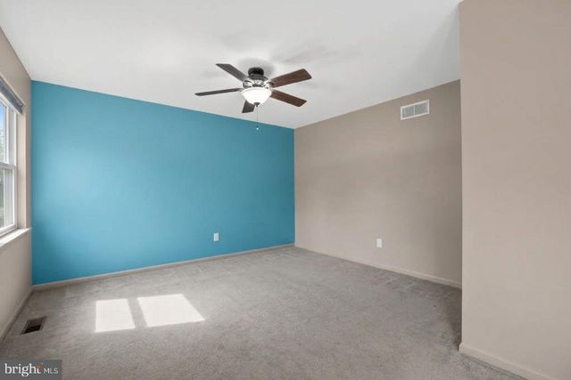 111 CYPRESS DR, Quakertown, PA 18951