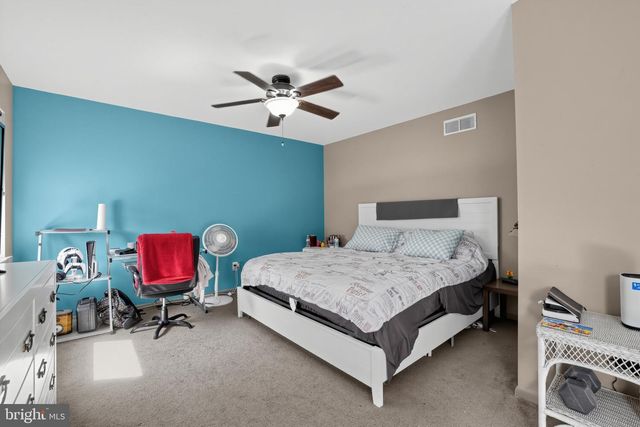 111 CYPRESS DR, Quakertown, PA 18951