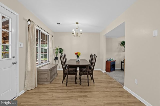 111 CYPRESS DR, Quakertown, PA 18951