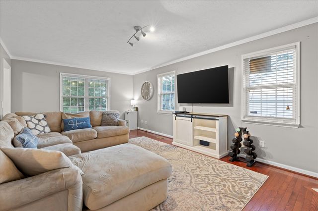 271 Chestnut Ridge Road, Ringgold, GA 30736