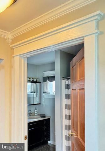 464 WOLFS BRIDGE RD, Carlisle, PA 17013