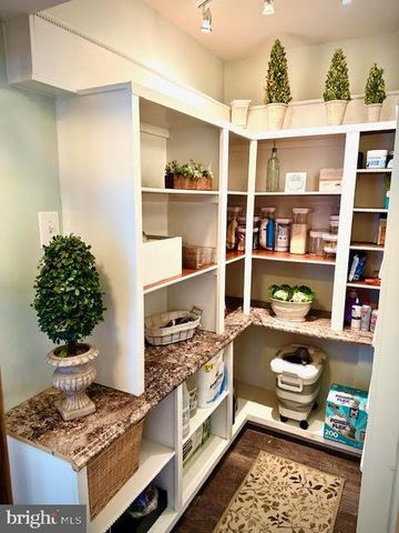 464 WOLFS BRIDGE RD, Carlisle, PA 17013