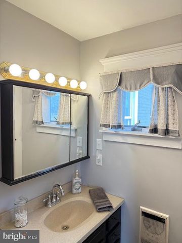 464 WOLFS BRIDGE RD, Carlisle, PA 17013