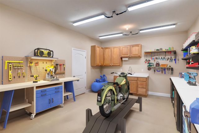 17410 Hanoverian Drive, Richmond, TX 77407