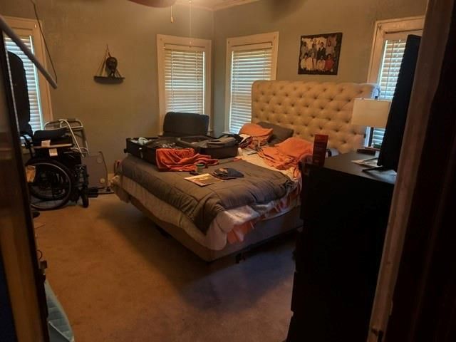 3239 E 29 Street, Kansas City, MO 64128