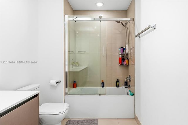 3300 NE 188th St 216, Aventura, FL 33180