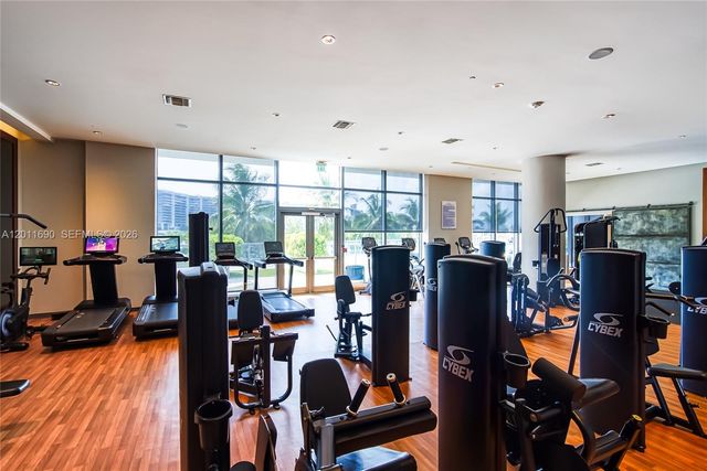 3300 NE 188th St 216, Aventura, FL 33180