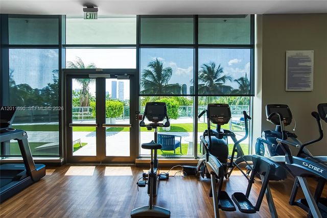 3300 NE 188th St 216, Aventura, FL 33180