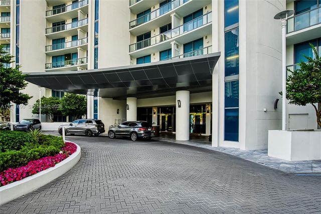 3300 NE 188th St 216, Aventura, FL 33180