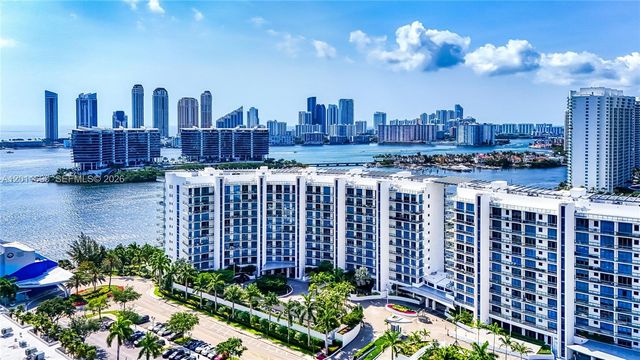 3300 NE 188th St 216, Aventura, FL 33180