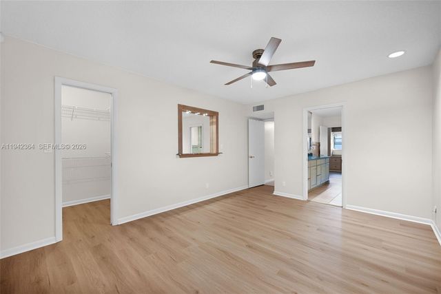 3951 NE 17th Ave 705, Pompano Beach, FL 33064