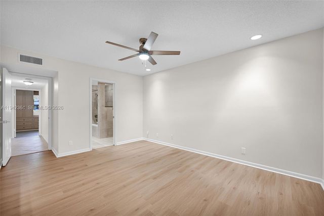 3951 NE 17th Ave 705, Pompano Beach, FL 33064