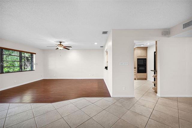 3951 NE 17th Ave 705, Pompano Beach, FL 33064