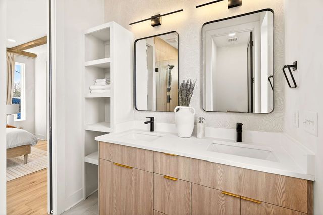 314 E Trinity Ln Apt 1, Nashville, TN 37207