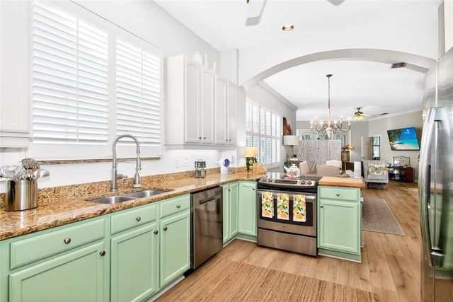 5120 FAIRWAY ONE DRIVE, Valrico, FL 33596