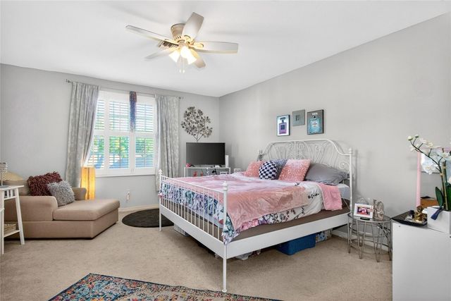 5120 FAIRWAY ONE DRIVE, Valrico, FL 33596