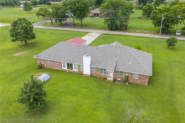 500 E Hamon Avenue, Pocola, OK 74902