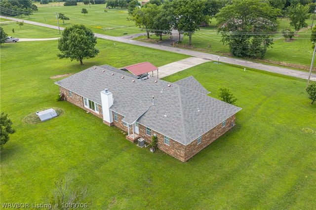 500 E Hamon Avenue, Pocola, OK 74902