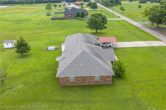 500 E Hamon Avenue, Pocola, OK 74902