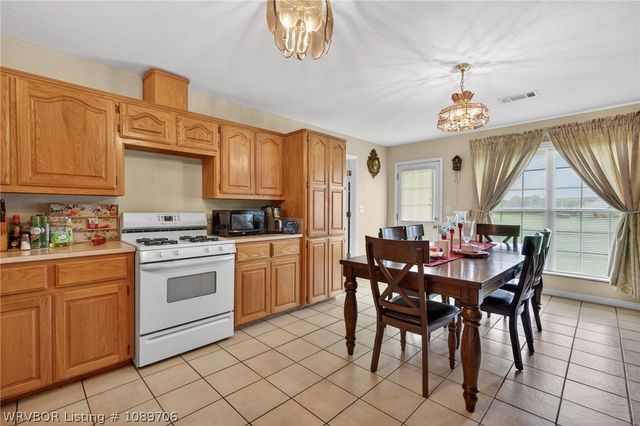 500 E Hamon Avenue, Pocola, OK 74902