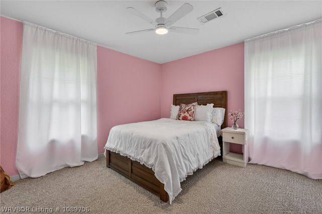 500 E Hamon Avenue, Pocola, OK 74902