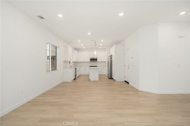 429 Willow Run Lane, Carson, CA 90745