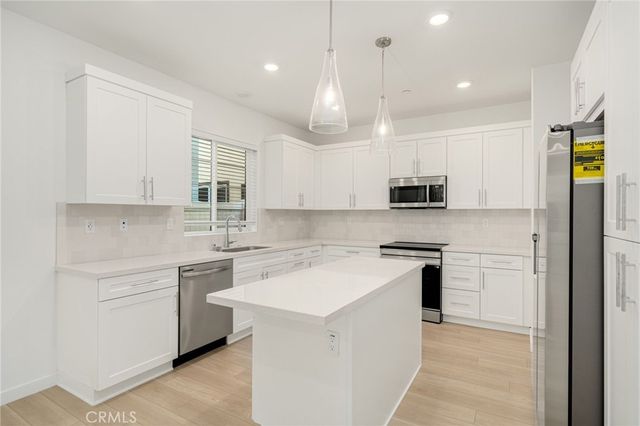 429 Willow Run Lane, Carson, CA 90745