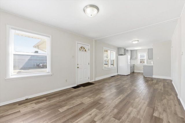 1528 AVENUE B, Council Bluffs, IA 51501