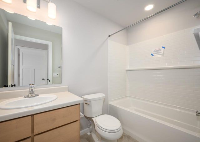 637 Tabby Turn Drive, Middleton, WI 53562