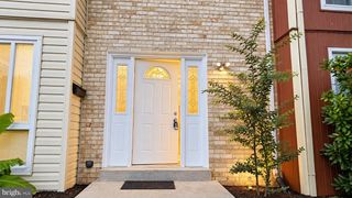 7223 MILLCREST TER #3-4, Rockville, MD 20855