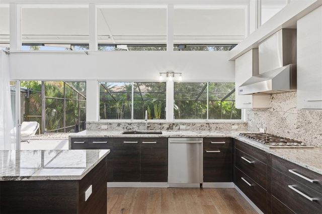 425 PARTRIDGE CIRCLE, Sarasota, FL 34236