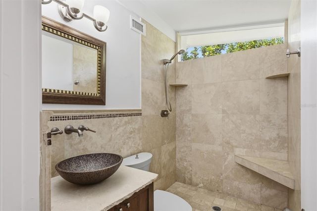 425 PARTRIDGE CIRCLE, Sarasota, FL 34236