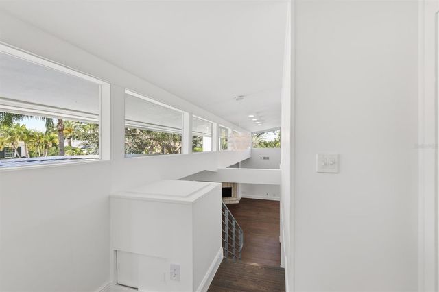 425 PARTRIDGE CIRCLE, Sarasota, FL 34236