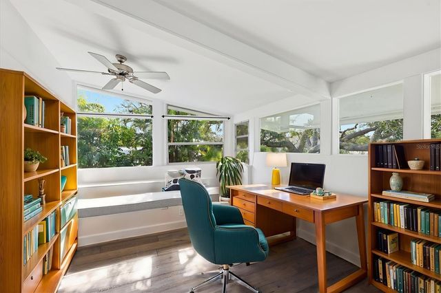 425 PARTRIDGE CIRCLE, Sarasota, FL 34236