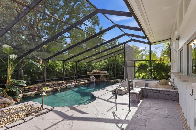 425 PARTRIDGE CIRCLE, Sarasota, FL 34236
