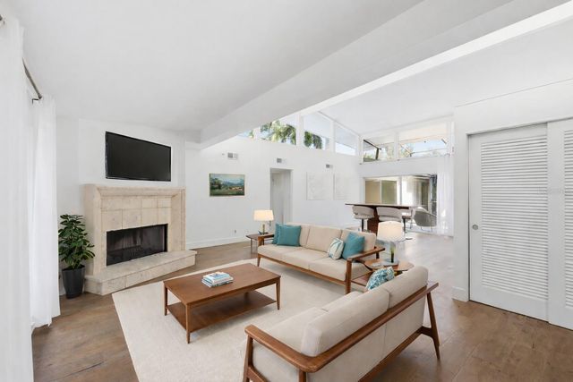 425 PARTRIDGE CIRCLE, Sarasota, FL 34236