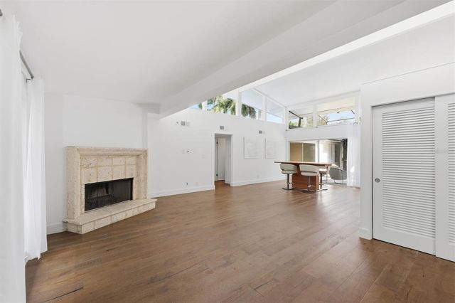 425 PARTRIDGE CIRCLE, Sarasota, FL 34236