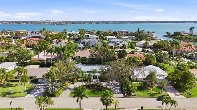 425 PARTRIDGE CIRCLE, Sarasota, FL 34236