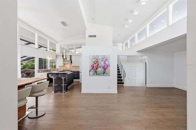 425 PARTRIDGE CIRCLE, Sarasota, FL 34236