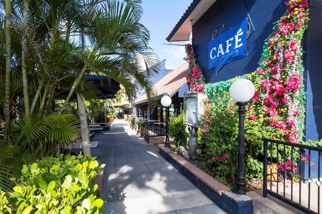 425 PARTRIDGE CIRCLE, Sarasota, FL 34236