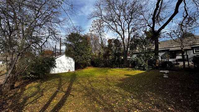 4358 Lisbon Street, Fort Worth, TX 76107