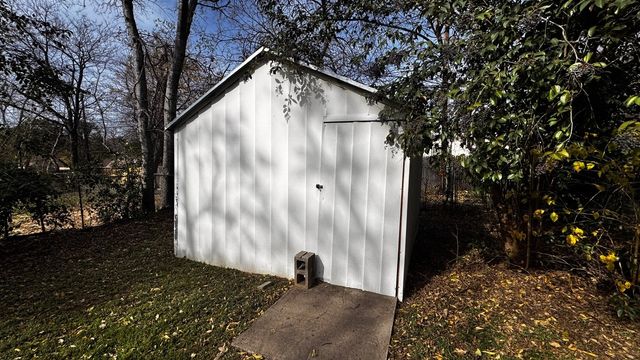 4358 Lisbon Street, Fort Worth, TX 76107