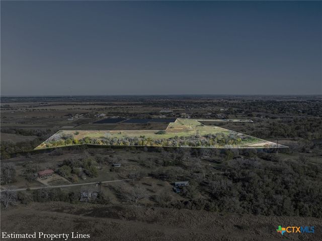 663 SH 230 Loop, Smithville, TX 78957