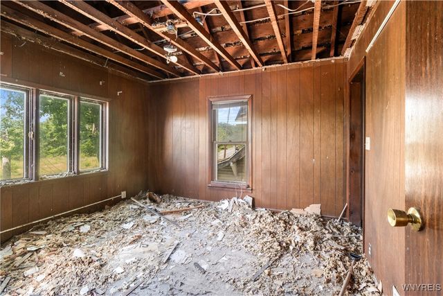 2819 Whirlpool Street, Niagara Falls, NY 14305